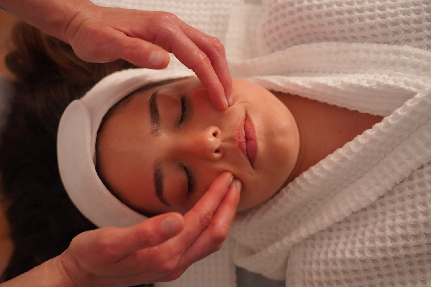 Limpieza Facial Profunda a Domicilio en Madrid